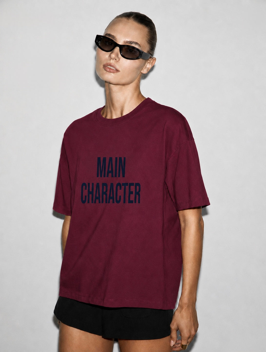 MAIN CHARACTER